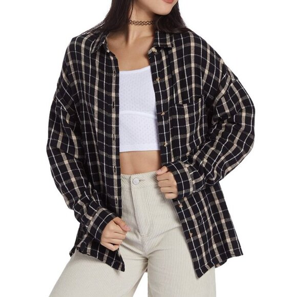 ROXY X Chloe Kim Oversized Button up Flannel SHIRT Size M Black Plaid NEW $79 - Picture 3 of 11